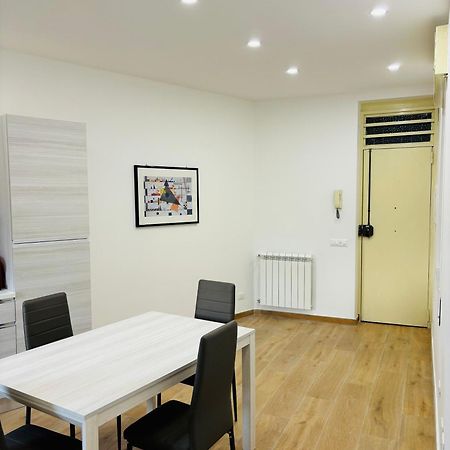 Perni Rooms Palermo Buitenkant foto